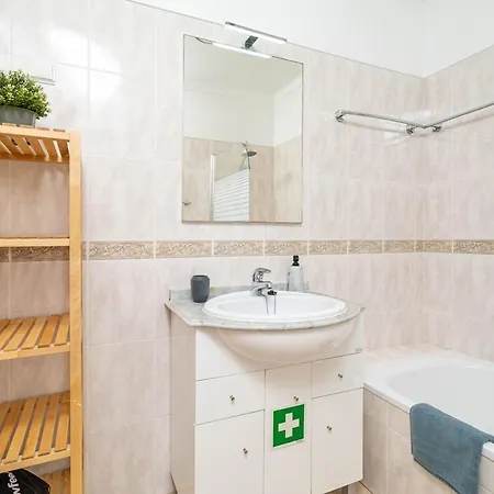 Apartmán Oasis Park Condo, Pool & Jacuzzi, Free Parking Portimão